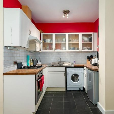 Guestready - Former Pub-Turned-One Bedroom Flat London Eksteriør billede